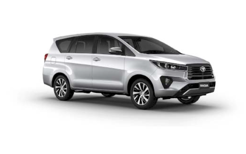 Innova Crysta 7+1 